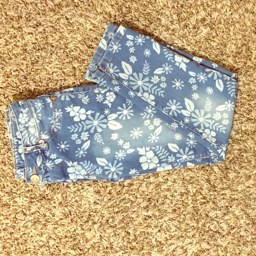 SHIPS TOMORROW Cat & Jack Jeggings